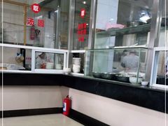 -老西白点心店