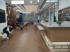 -上海宝信宝马4S店