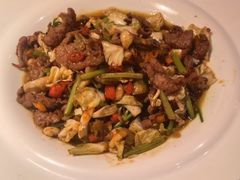 自制泡菜炒牛肉-闽上鲜·福建菜(龙湖滨江天街店)