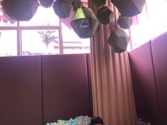 -水桶王国主题餐厅·聚会·生日派对·亲子活动·家庭套餐(亚龙湾希尔顿店)