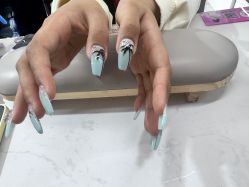 -瞧·享轻奢美甲美睫