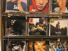-黑胶星球(华发中城商都店)
