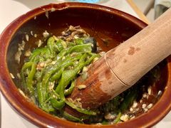 皮蛋青椒擂茄子-费大厨辣椒炒肉(通州万达店)