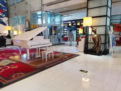 -喜鹊愉家酒店(郑州曼哈顿博览中心地铁站店)