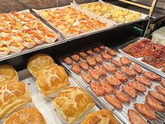 -雍容荟帝王蟹活龙虾展台自助(IFS黑金店)