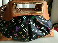 -京伟修鞋洗鞋奢侈品皮具护理店