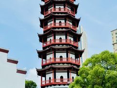 -绳金塔