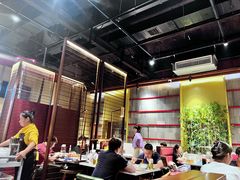 -牛村来人潮汕牛肉火锅(西单店)