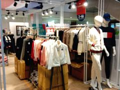 -百联临沂购物中心(临沂路店)