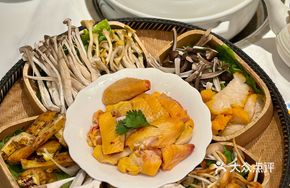 Chicken and Mushroom Medley