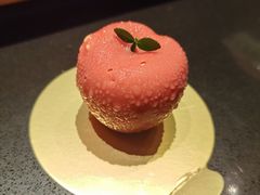 -雍容荟帝王蟹活龙虾展台自助(IFS黑金店)