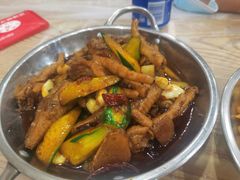 干锅姜辣凤爪-江城燕子大排档(江汉路步行街店)