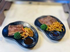 -蓝海国际大饭店·蓝钻自助百汇(兰山店)