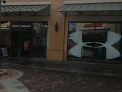 -UNDER ARMOUR(八达岭奥莱店)