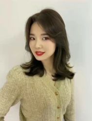 -首脑美发沙龙