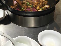 -胡须佬鸡煲四季火锅店(石厦西村直营店)