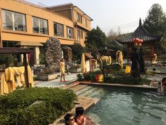 -咸宁万豪温泉谷度假区