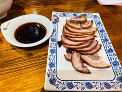 酱肘子-老天桥酱肉烧饼夹肘子(天桥店)