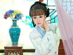 -九月鹰飞汉服摄影工作室