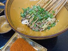 -上上签·冷锅串串(六灌路店)