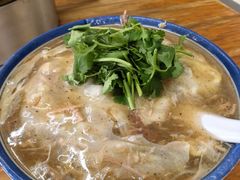 -罗卜李包子羊肉汤
