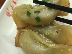 -小姜锅贴(凤凰街店)