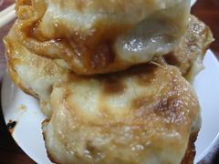 -宝瑞门钉肉饼店