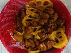 -小吴水煮(羊子巷无任何分店)