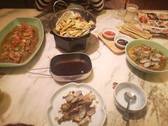 -弄堂里(西溪龙湖天街店)