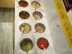-小牛叔鲜切牛肉·火锅·烤肉自助(公济桥路店)