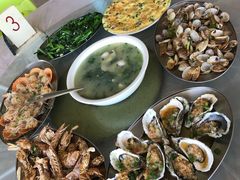-红月湾海鲜饭店•沙滩海景(双月湾店)