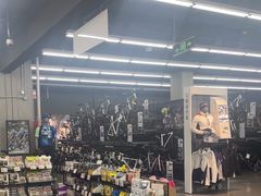 -迪卡侬(越秀公园店)