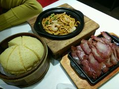 -圣河湾虾饺美食(站前店)