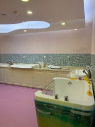 -海豚湾高端月子会所(黄浦店)