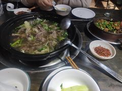 -乐山食古香跷脚牛肉