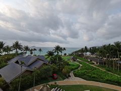 -亚龙湾希尔顿自助餐厅·海鲜·烧烤·沙滩BBQ·现场乐队