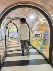 -多多淘儿童体验中心(重庆来福士店)