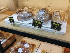 -韩国利尔面包(桂林路店)