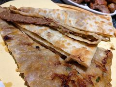 加酥牛肉饼-桐花凤正宗香河肉饼店(绣水街店)