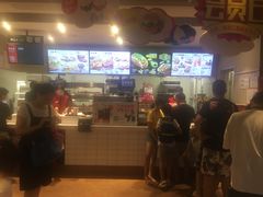 -肯德基(西影路店)