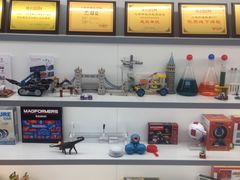 -斯坦星球AI编程·机器人科创·科学实验·信奥·思维·STEM·积木拼搭·竞赛考级(浦东联洋广场大拇指龙阳御桥中心)