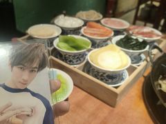 -周小明火锅(黑金冠社区店)