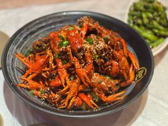 -肥肥虾庄·金牌油焖大虾(首义路店)