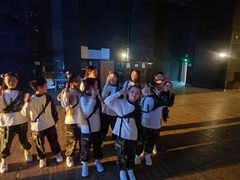 -小荧星艺校(浦东中环分校)