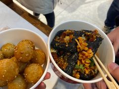 -黑色经典臭豆腐·湖南特产(步行街店)