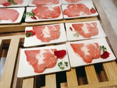 -山焱·炭火自助烤肉(周浦万达店)