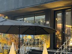 -W COLLECTIVE  DESSERT SHOP