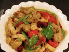 蒜子溜肥肠-唐伯虎新派湘菜馆(石夏时代广场店)