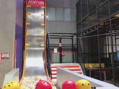 -嗨翻Hi-Fun竞技主题乐园·蹦床亲子生日轰趴(国光1937店)