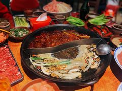 -周小明火锅(黑金冠社区店)